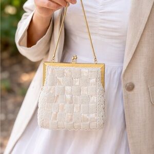 Elegant vintage Cream Beaded Clutch
